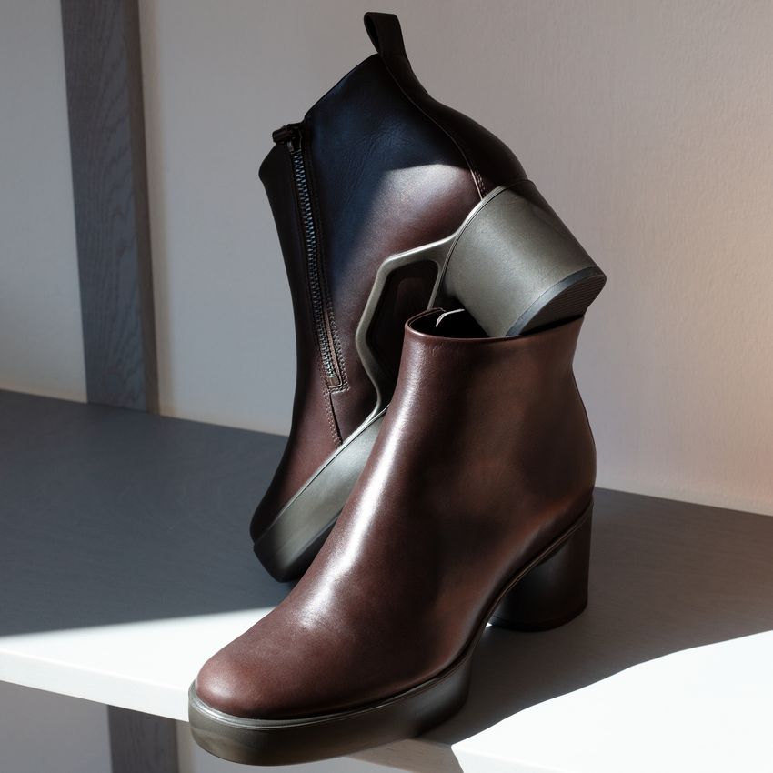 Ботильоны ECCO SHAPE SCULPTED MOTION 35 207633/01072