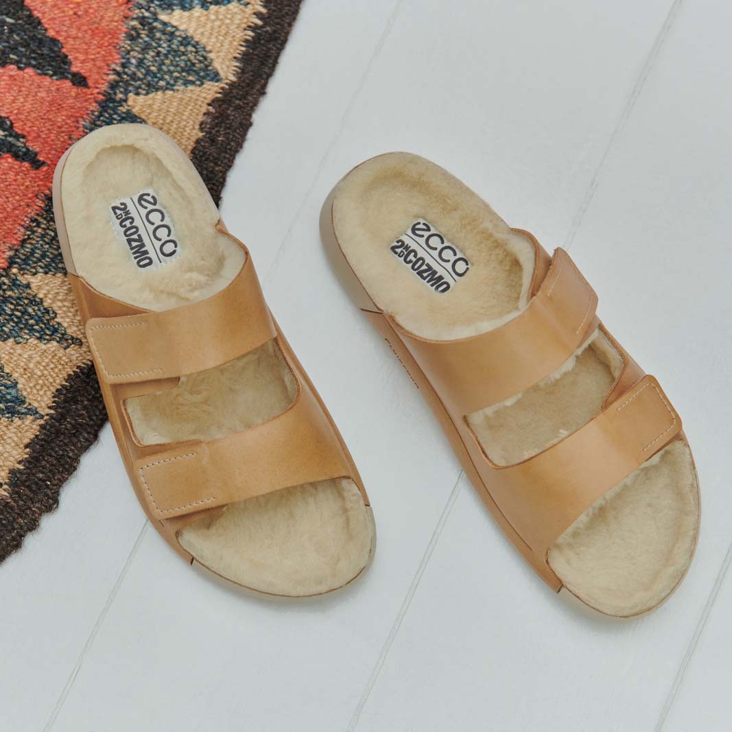 Домашняя обувь ECCO COZMO SANDAL W 215303/02211 Домашняя обувь ECCO COZMO SANDAL W 215303/02211