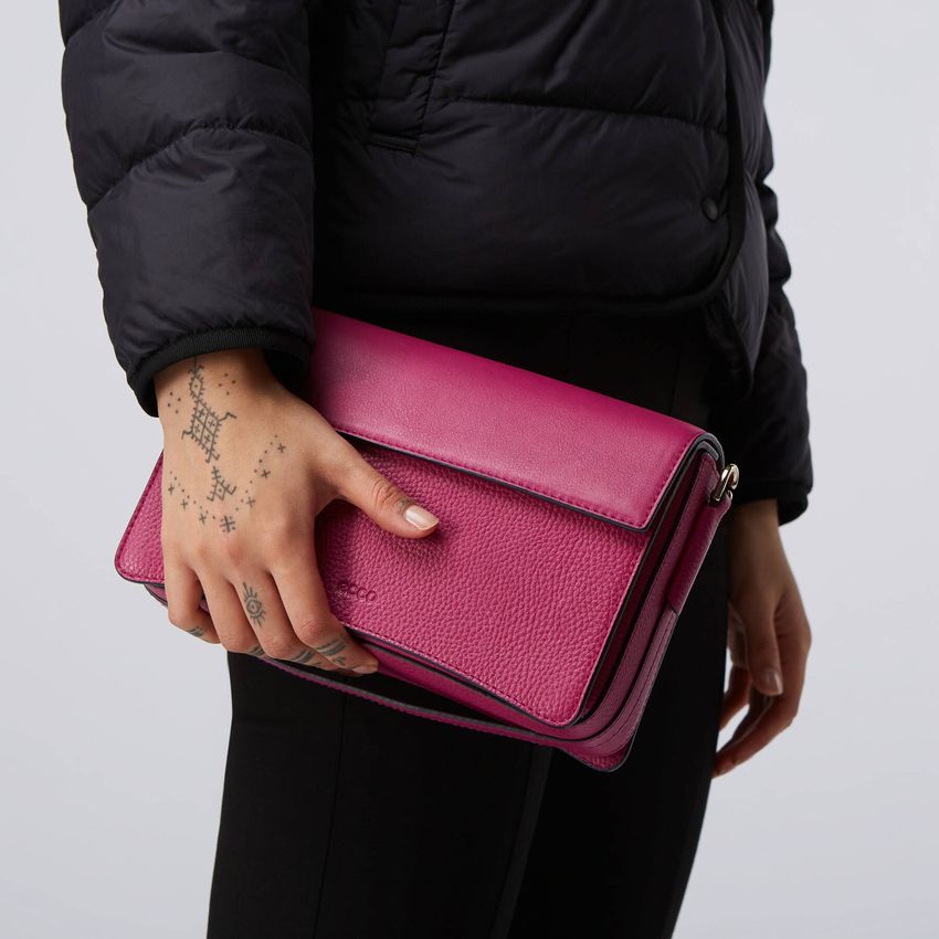 Сумка ECCO Textureblock Pinch Bag Full Size 9105963/90971