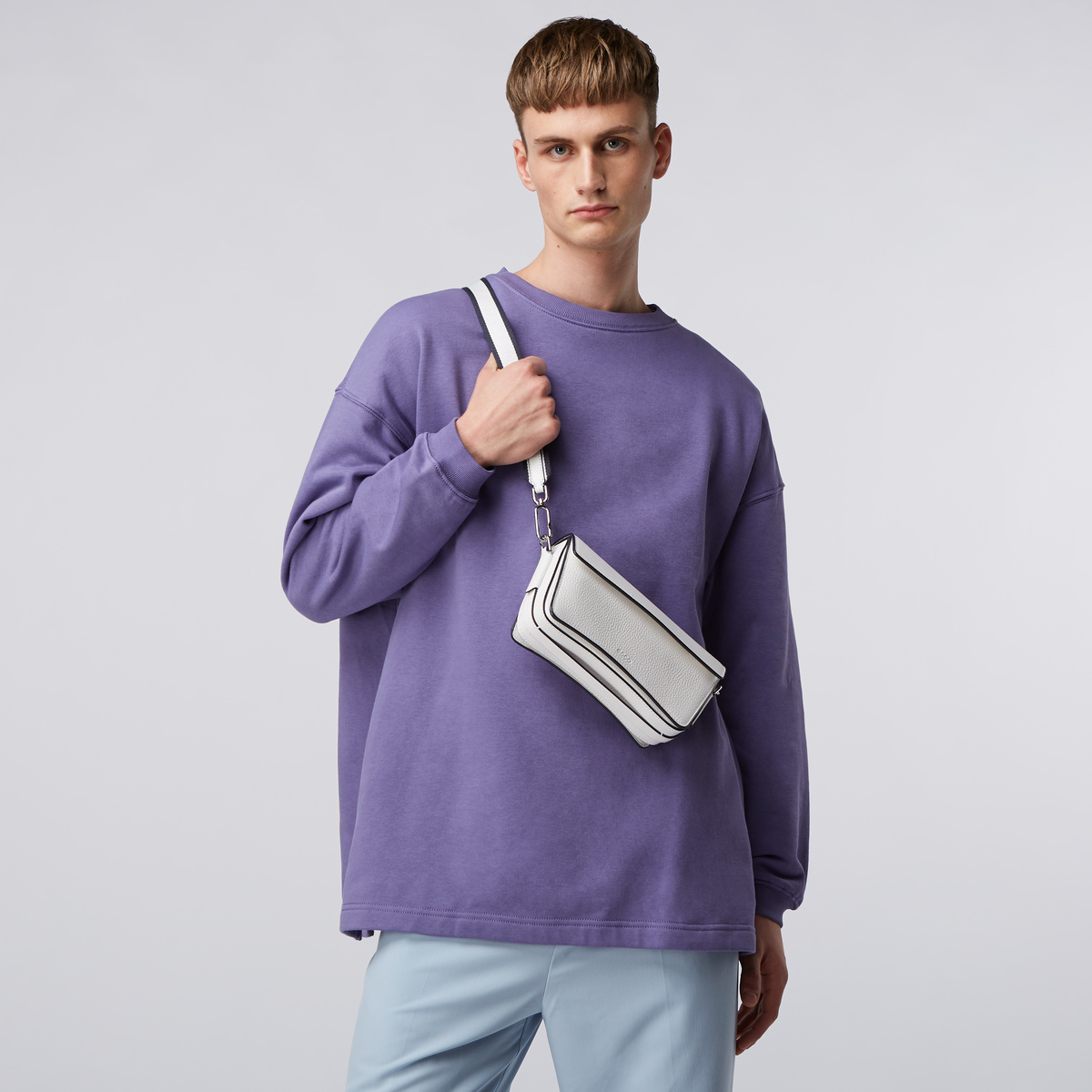 Сумка ECCO Textureblock Pinch Bag Compact 9105964/91027 Сумка ECCO Textureblock Pinch Bag Compact 9105964/91027