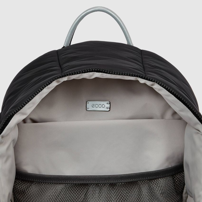 Рюкзак ECCO Quilted Pack Full Size 9107192/90000 Рюкзак ECCO Quilted Pack Full Size 9107192/90000