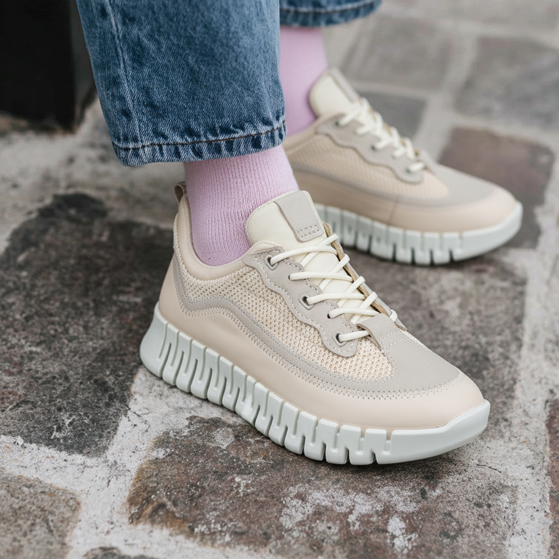 Кроссовки ECCO GRUUV W 218343/61403