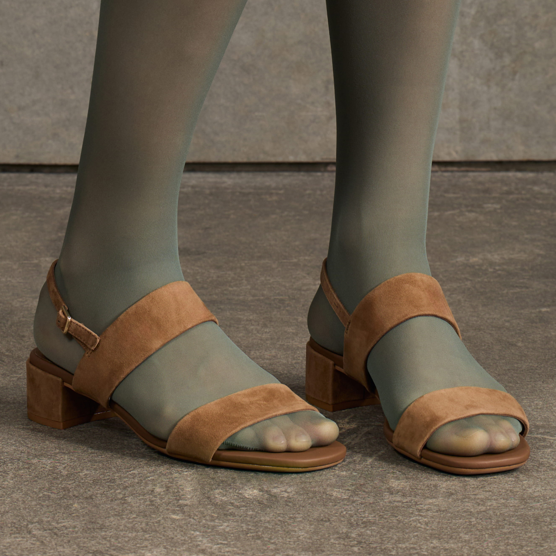 Босоножки ECCO LIVA SANDAL 35 250303/05034