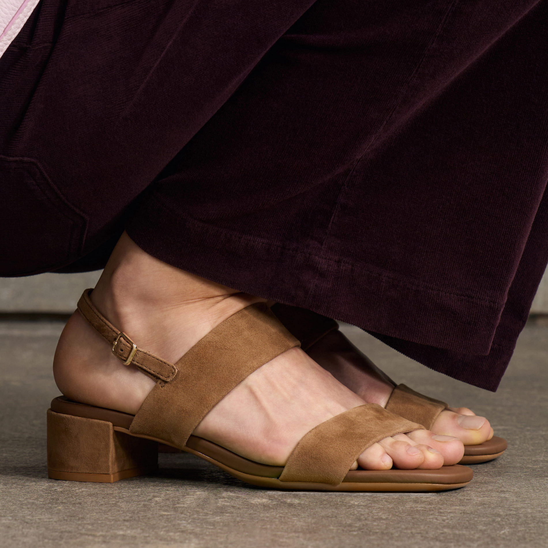 Босоножки ECCO LIVA SANDAL 35 250303/05034