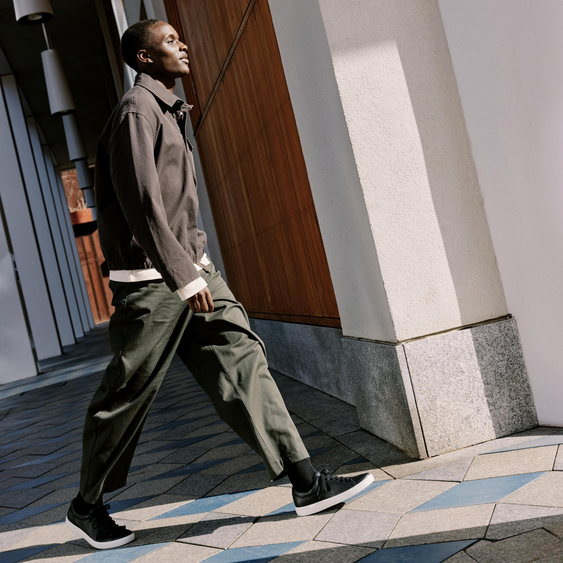 Кеды ECCO SOFT CLASSIC STRIDE M 570304/01001