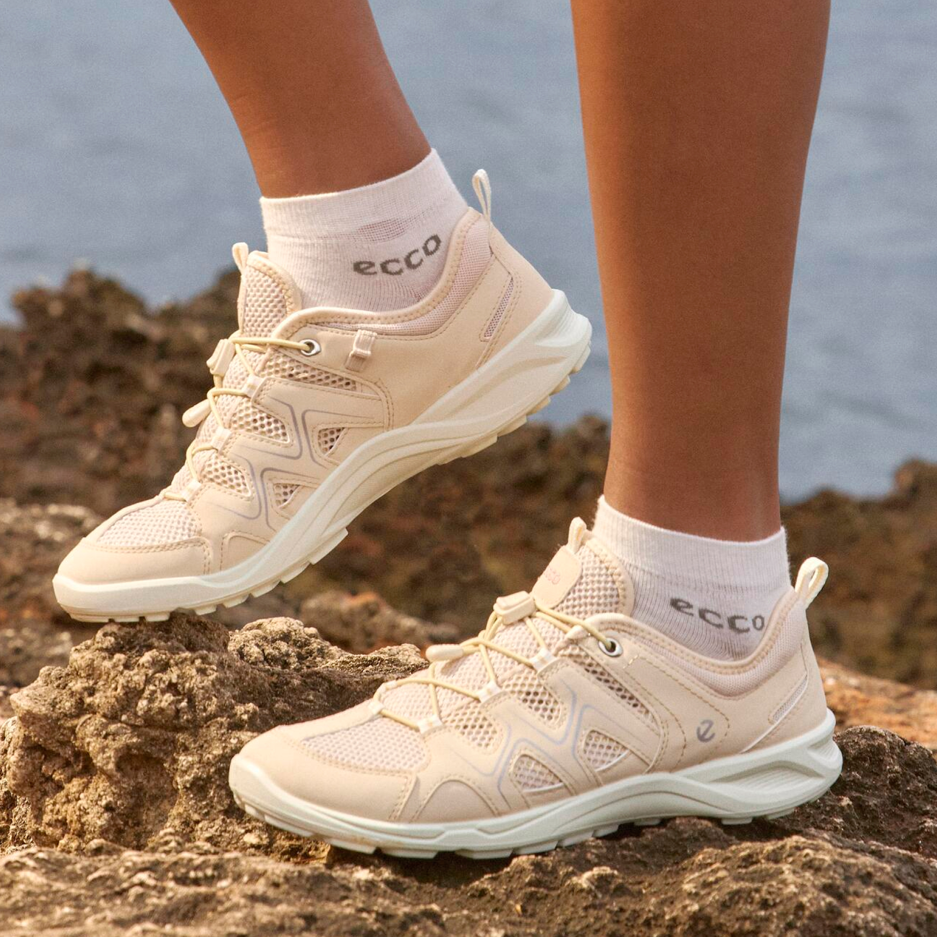 Кроссовки ECCO TERRACRUISE LT W 825773/59113