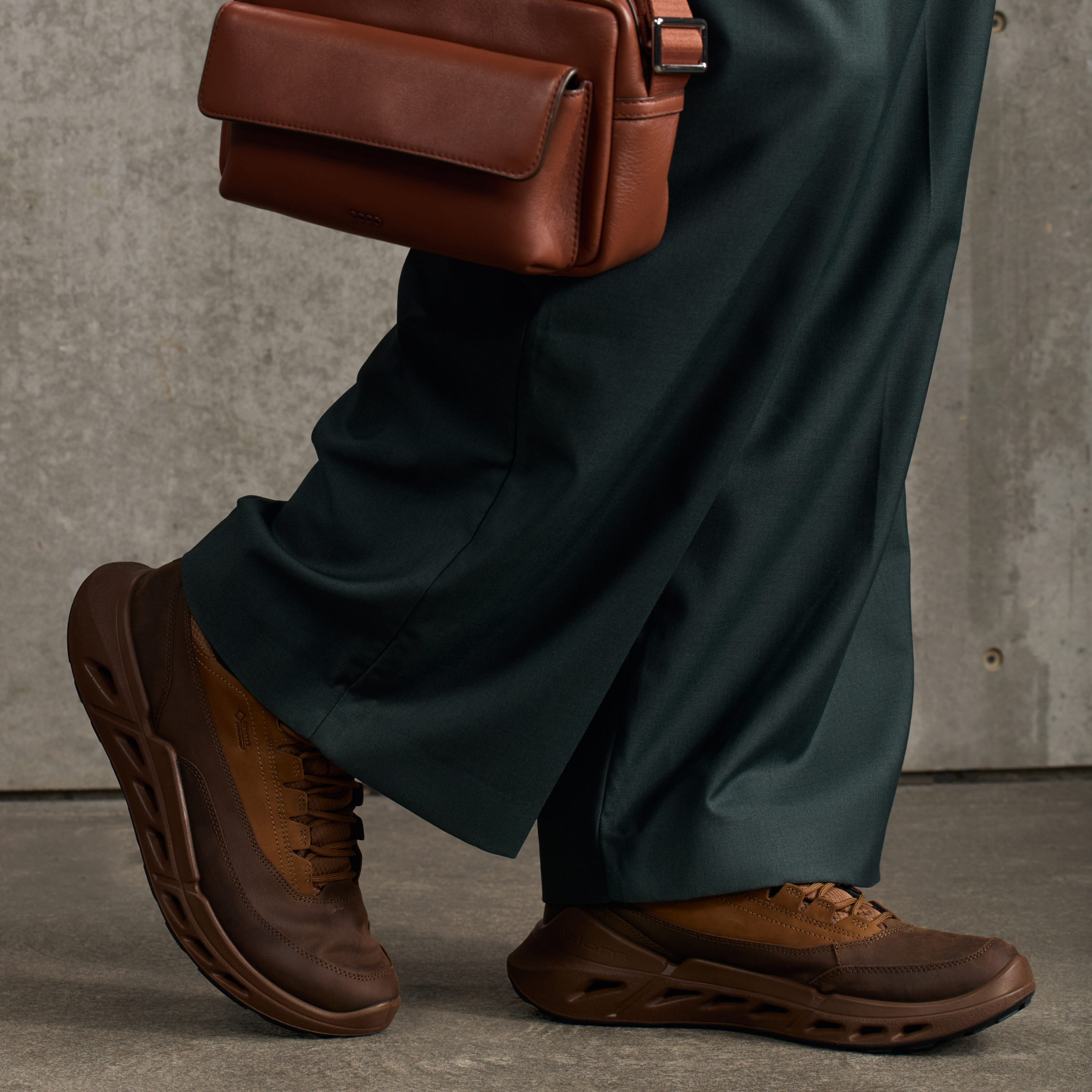 Кроссовки ECCO BIOM 720 M 850304/61642